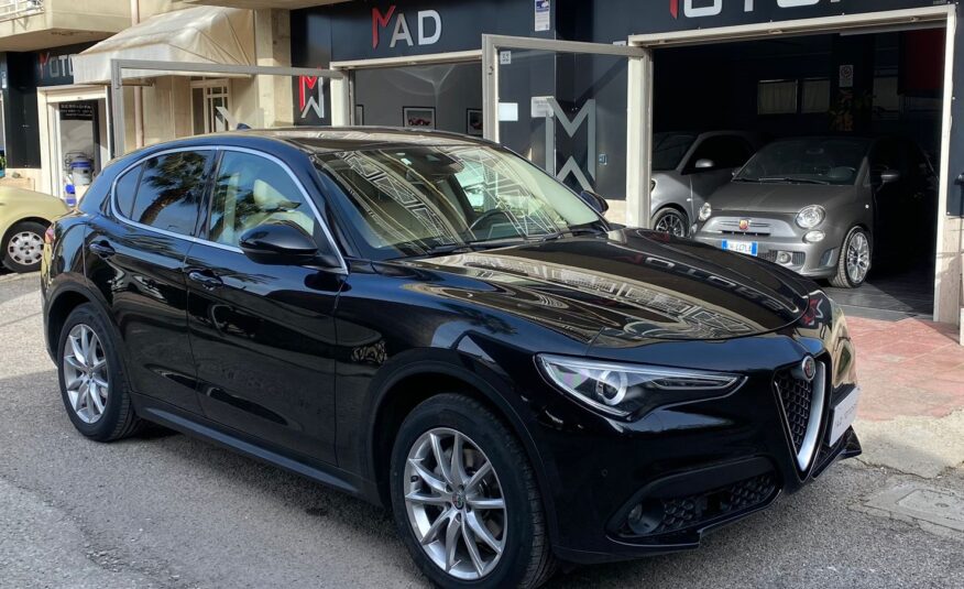 Alfa Romeo Stelvio 2.2 210 CV Q4 2017 IVA