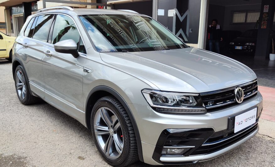 Volkswagen Tiguan 2.0 150CV R-LINE 2019 IVA