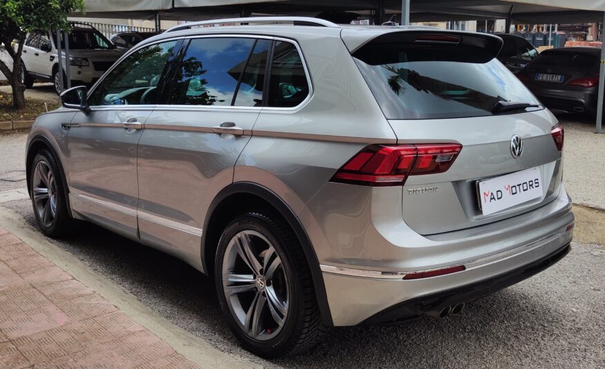 Volkswagen Tiguan 2.0 150CV R-LINE 2019 IVA