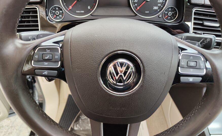 Volkswagen Touareg 3.0 TDI 262 CV R-LINE 2015 TETTO
