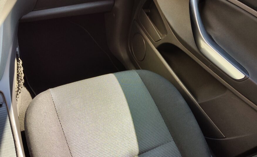 Ford C-Max 1.6 110 CV Titanium 2010