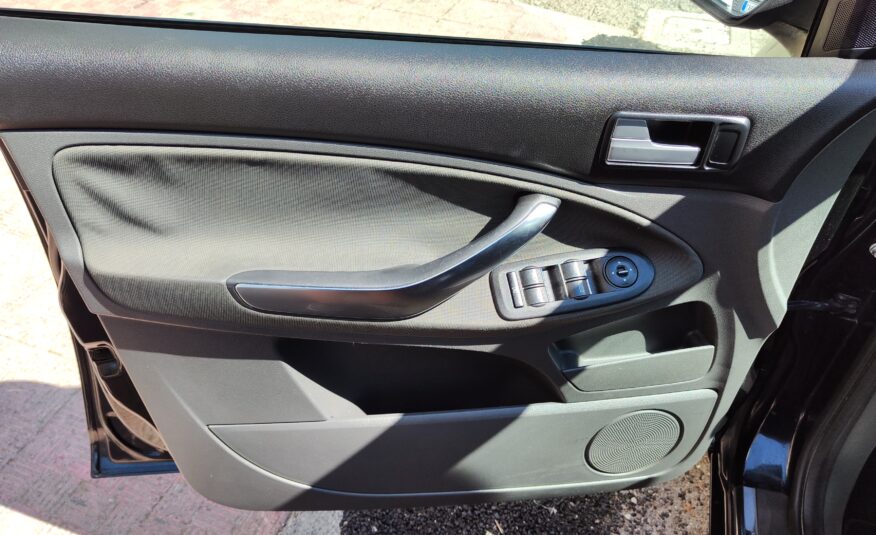 Ford C-Max 1.6 110 CV Titanium 2010