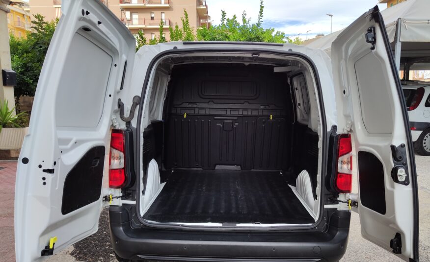 OPEL COMBO 1.6 99CV ANNO 2019 IVA