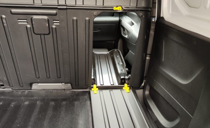 OPEL COMBO 1.6 99CV ANNO 2019 IVA
