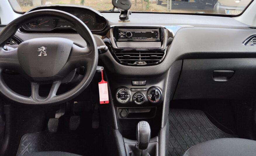 Peugeot 208 1.2 82 CV NEO 2013