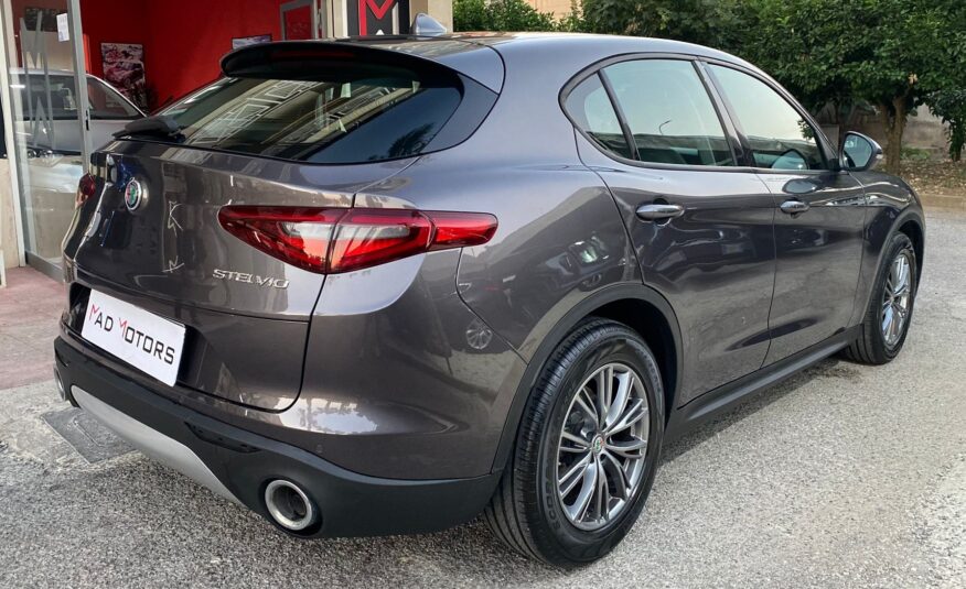 Alfa Romeo Stelvio 2.2 180 CV AT8 Executive 2017