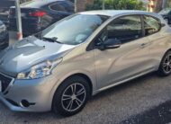 Peugeot 208 1.2 VTi 82 CV ANNO 2014 NEO