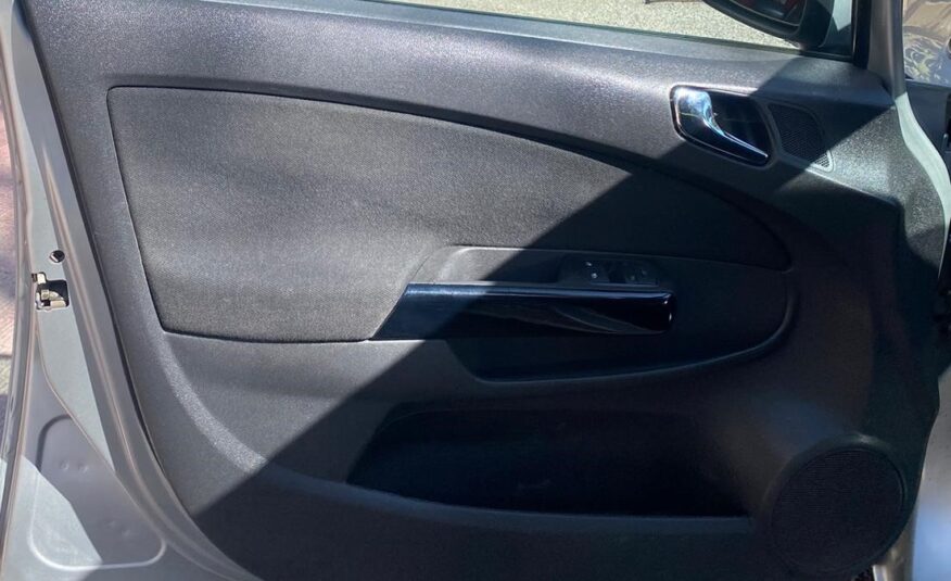 Opel Corsa 1.3 CDTI 75CV 2009 NEO