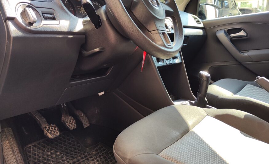 Volkswagen Polo 1.2 75cv TDI  5 p. 2011 NE0
