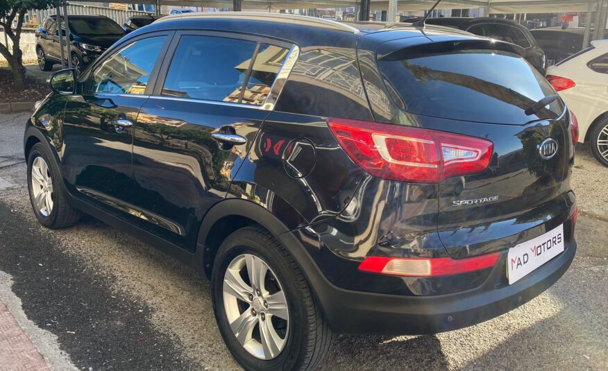 Kia Sportage 1.7 116CV 2WD Plus ANNO 2012