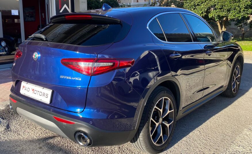 Alfa Romeo Stelvio 2.2 210 CV AT8 Q4 Executive 2020 IVA