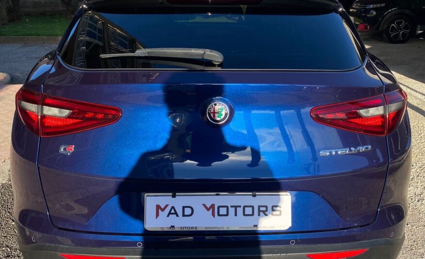 Alfa Romeo Stelvio 2.2 210 CV AT8 Q4 Executive 2020 IVA