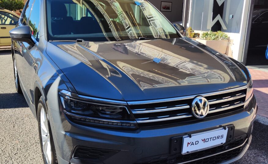 Volkswagen Tiguan 2.0 150cv DSG Business 2018 NAVI