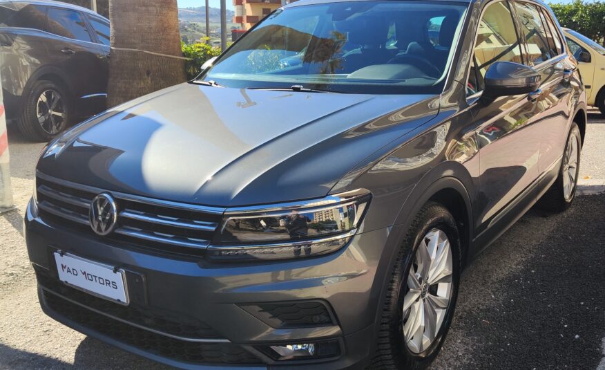 Volkswagen Tiguan 2.0 150cv DSG Business 2018 NAVI