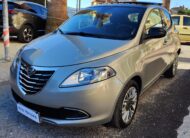 Lancia Ypsilon 1.2 69 CV 2011 TETTO NEO 5p