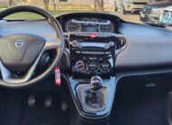 Lancia Ypsilon 1.2 69 CV 2011 TETTO NEO 5p