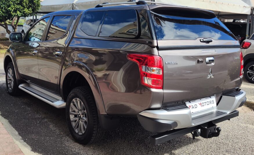 MITSUBISHI L200 2.4 181CV AUTOCARRO 2019