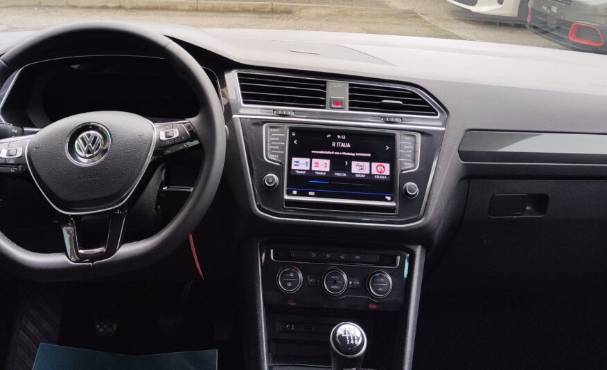 Volkswagen Tiguan 1.6 116CV Business COCKPIT 2017 IVA