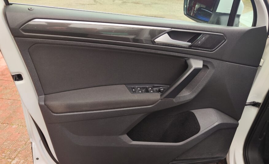Volkswagen Tiguan 1.6 116CV Business COCKPIT 2017 IVA