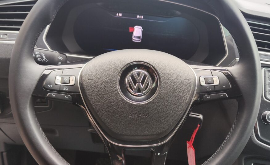 Volkswagen Tiguan 1.6 116CV Business COCKPIT 2017 IVA