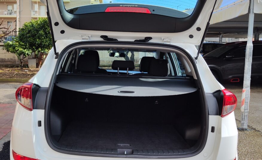 Hyundai Tucson 1.7 116CV CRDi ANNO 2018