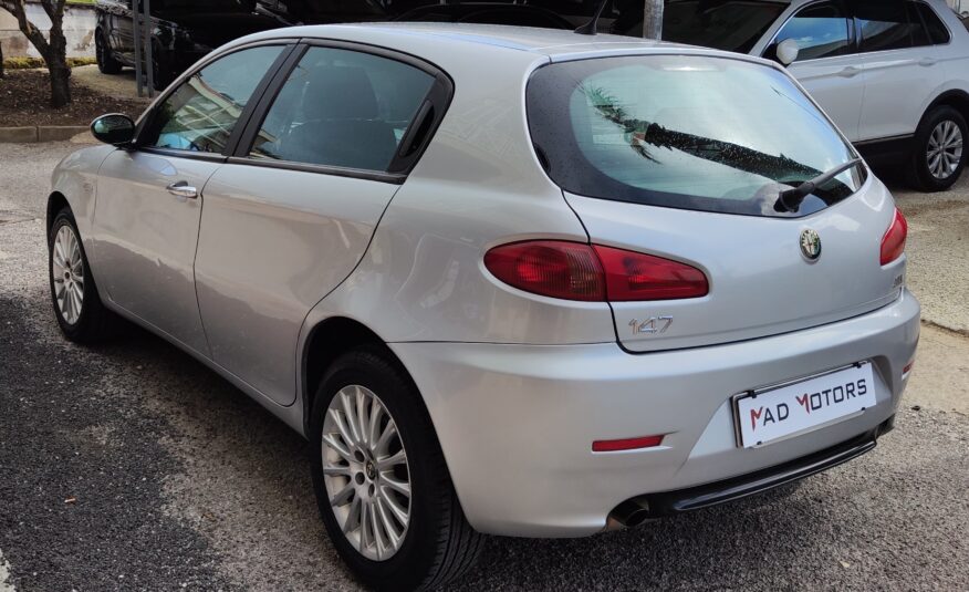 Alfa Romeo 147 1.9 JTD 120cv 5 porte Dist. 2008