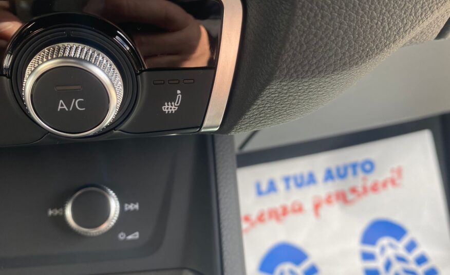 Audi Q3 35 TDI S line 2.0 150cv IVA KM 0 2024
