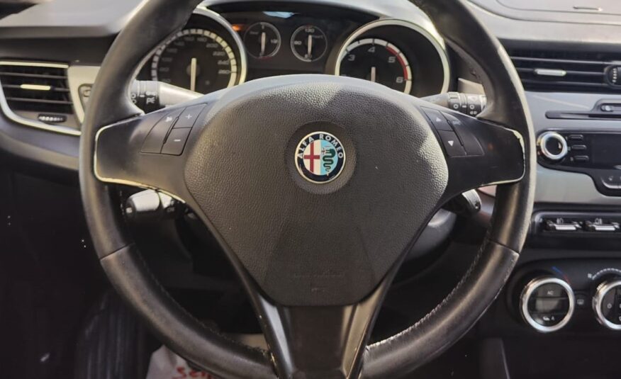 Alfa Romeo Giulietta 1.6 105 CV Distinctive 2010