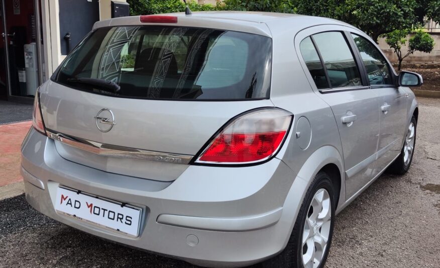 Opel Astra 1.9 120CV 5 porte Elegance 2005