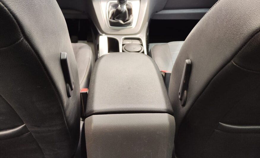 Ford Kuga+ 2.0 163 CV 4WD DPF TETTO 2010