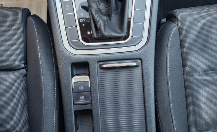 Volkswagen Passat 1.6 120 CV DSG Business 2018