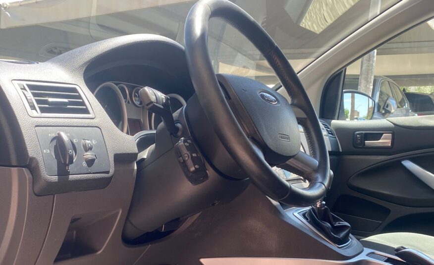 Ford Kuga 2.0 TDCi 163 CV GANCIO 2011