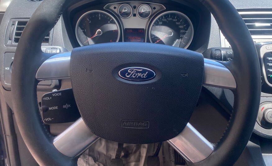 Ford Kuga 2.0 TDCi 163 CV GANCIO 2011