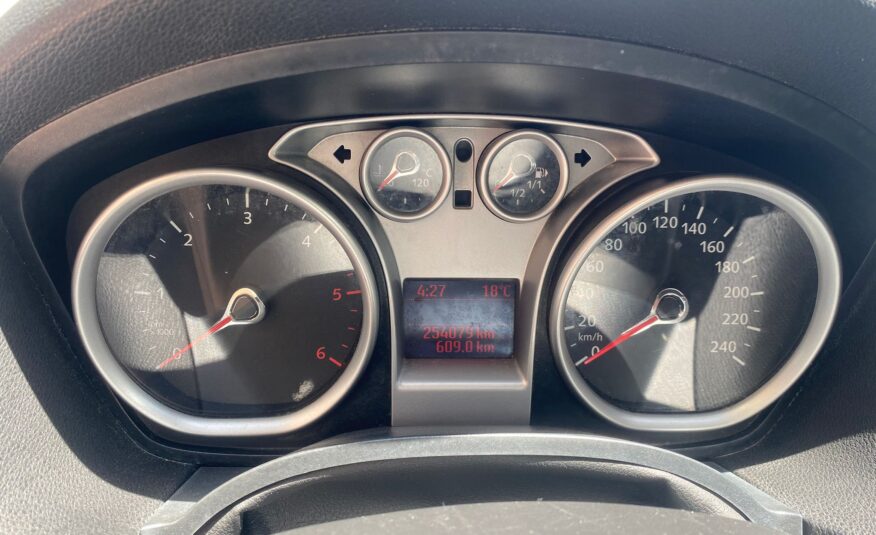 Ford Kuga 2.0 TDCi 163 CV GANCIO 2011