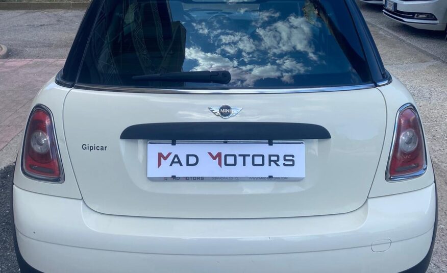 Mini One D 1.6  90 cv NEOPATENTATI 2010