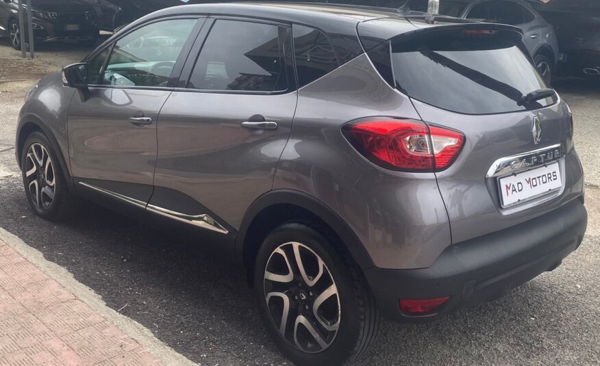 Renault Captur 1.5 dCi 8V 90 CV Start&Stop Energy R-Link NEO 2014