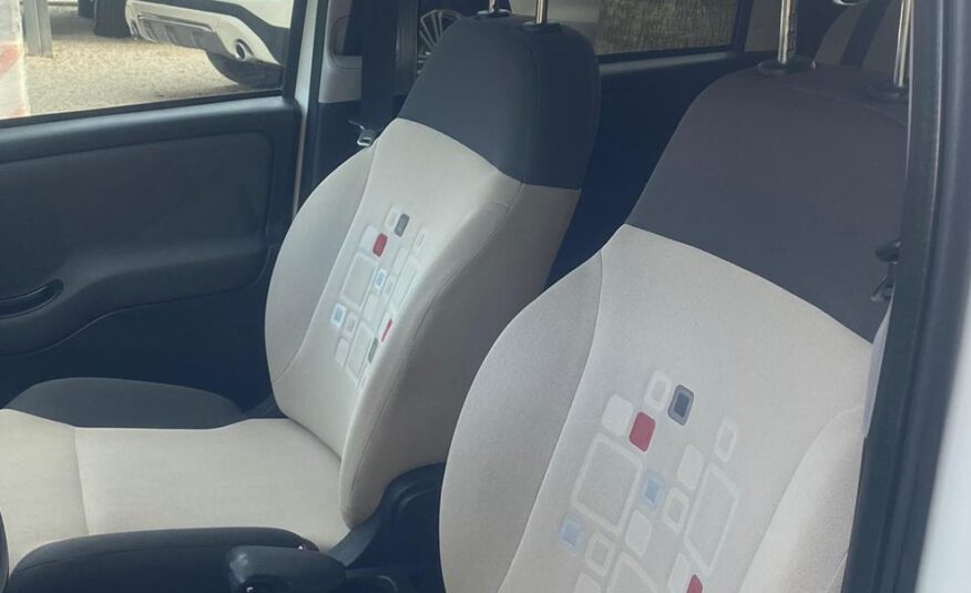 Fiat Panda 1.3 MJT 80 CV S&S Lounge NEO 2016