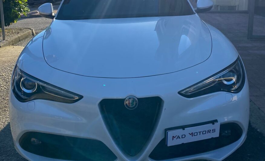 Alfa Romeo Stelvio 2.2 210 CV AT8 Q4 Veloce IVA 2021