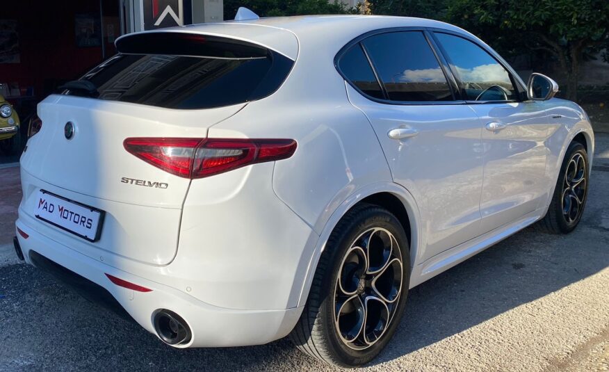 Alfa Romeo Stelvio 2.2 210 CV AT8 Q4 Veloce IVA 2021