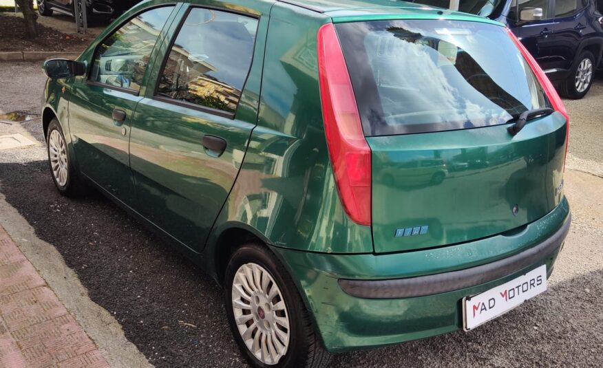 Fiat Punto 1.2 80CV cat 5p HLX 2001
