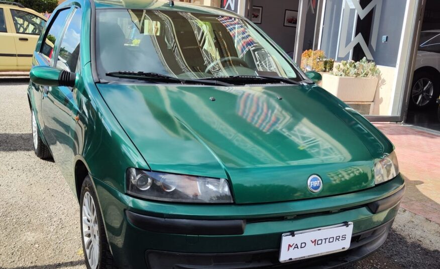 Fiat Punto 1.2 80CV cat 5p HLX 2001