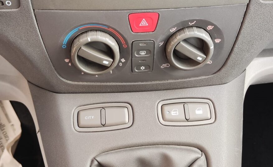 Fiat Idea 1.3 MTJ 16V Emotion 2005 NEO GANCIO TETTO