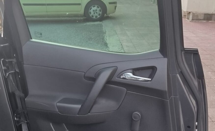 Opel Meriva 1.3 CDTI 95CV ecoFLEX Cosmo NEO 2013