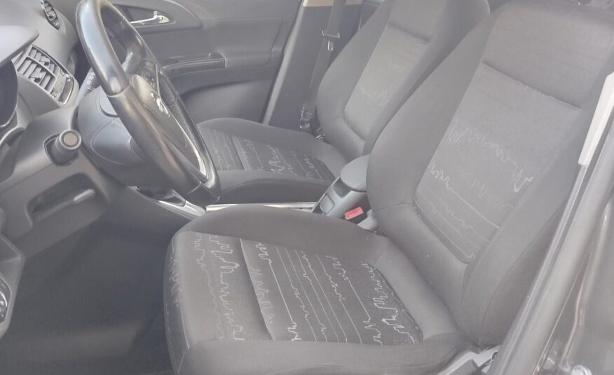 Opel Meriva 1.3 CDTI 95CV ecoFLEX Cosmo NEO 2013