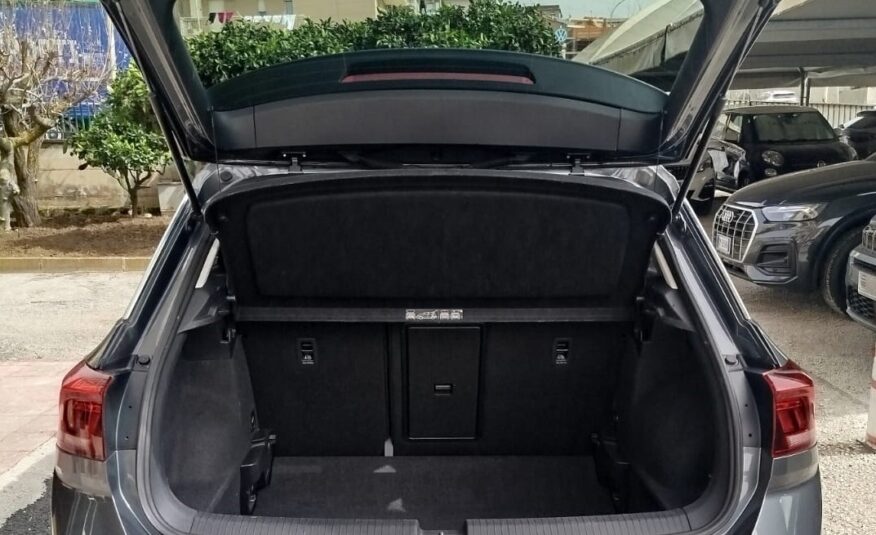 Volkswagen T-Roc 2.0 TDI SCR BMT Advanced DSG 150 CV 2021 IVA