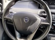 Lancia Ypsilon 1.0 FireFly 5 p. S&S Hybrid Ecochic A. Ferretti 69 CV NEO 2022 IVA