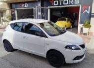 Lancia Ypsilon 1.0 FireFly 5 p. S&S Hybrid Ecochic A. Ferretti 69 CV NEO 2022 IVA