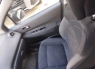Peugeot 3008 1.6 HDi 115CV Business NEO 2014
