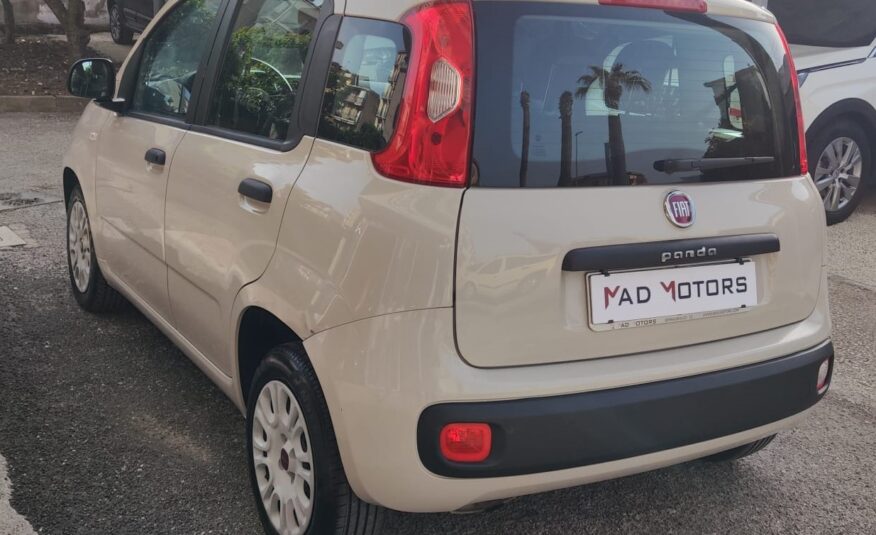 Fiat Panda 1.3 MJT 95CV Lounge 2017 NEO