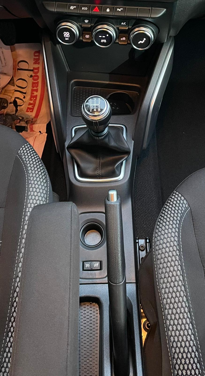 Dacia Duster 1.6 SCe GPL 4×2 Techroad
